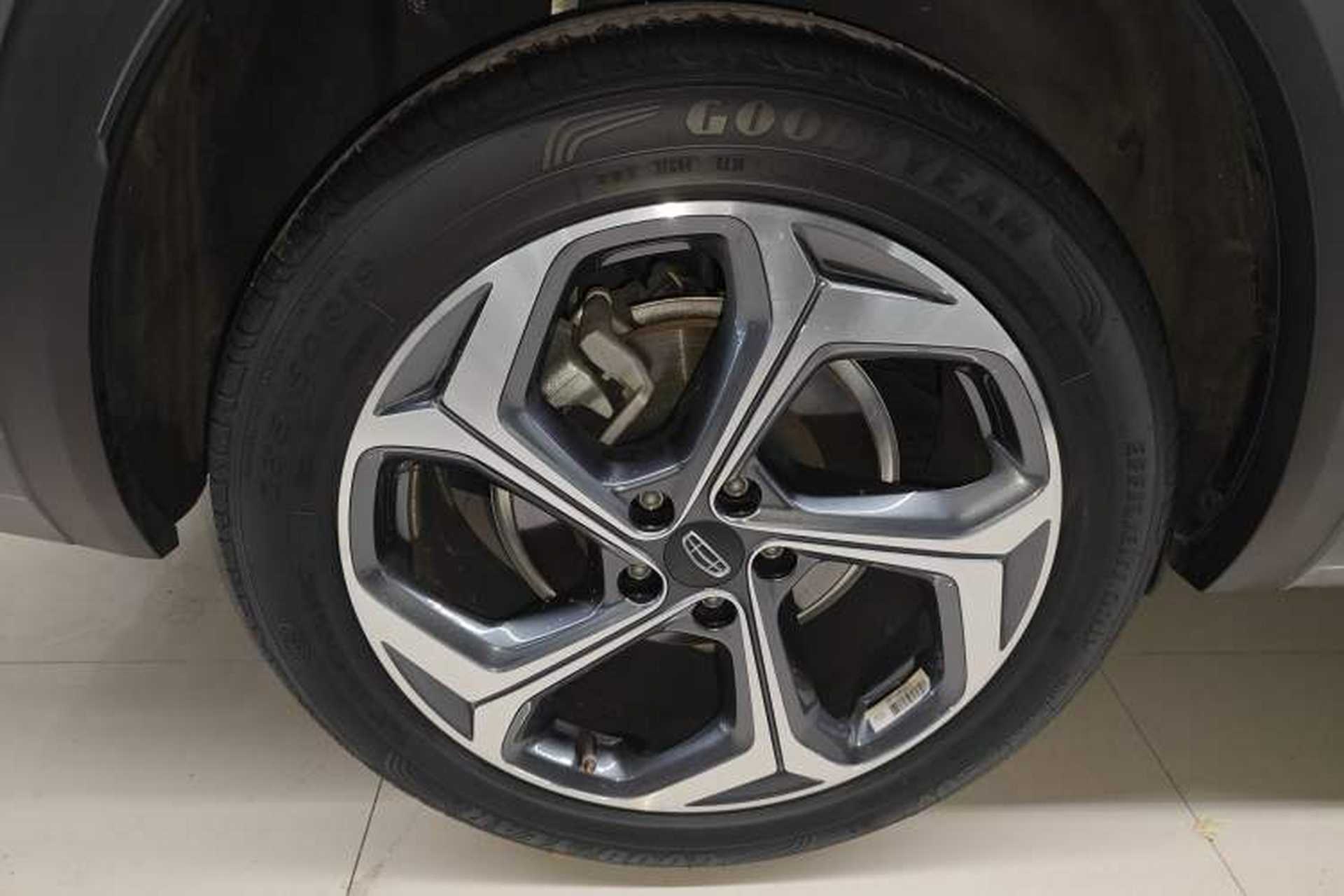 Used Geely Auto Monjaro L 2024 2.0TD High-Power Automatic Two-Wheel Drive Yunqi Version Exterior 2