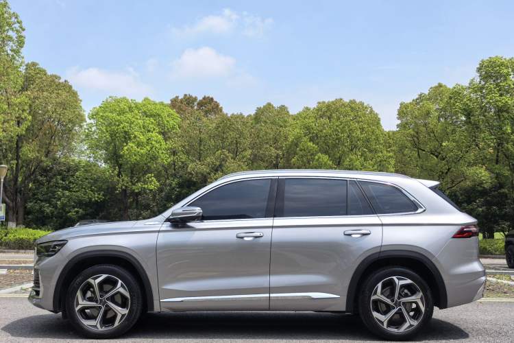 Used Geely Auto Monjaro L 2024 2.0TD DCT EVO Two-Wheel Drive Long-Range Version Exterior 2