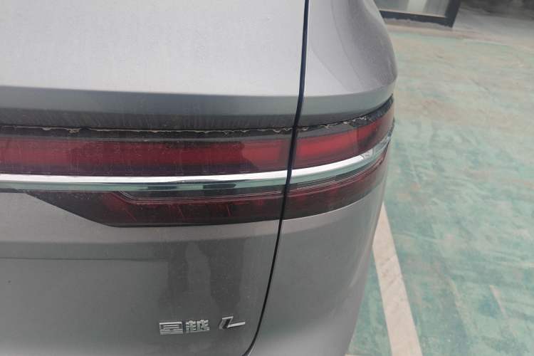 Used Geely Auto Monjaro L 2024 2.0TD High-Power Automatic Two-Wheel Drive Skyline Edition Exterior 3