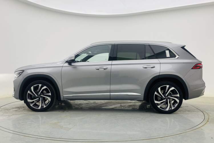 Used Geely Auto Monjaro L 2024 2.0TD High-Power Automatic Two-Wheel Drive Skyline Edition Exterior 4