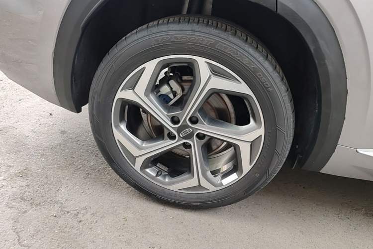 Used Geely Auto Monjaro L 2024 2.0TD High-Power Automatic Two-Wheel Drive Yunqi Version Exterior 5