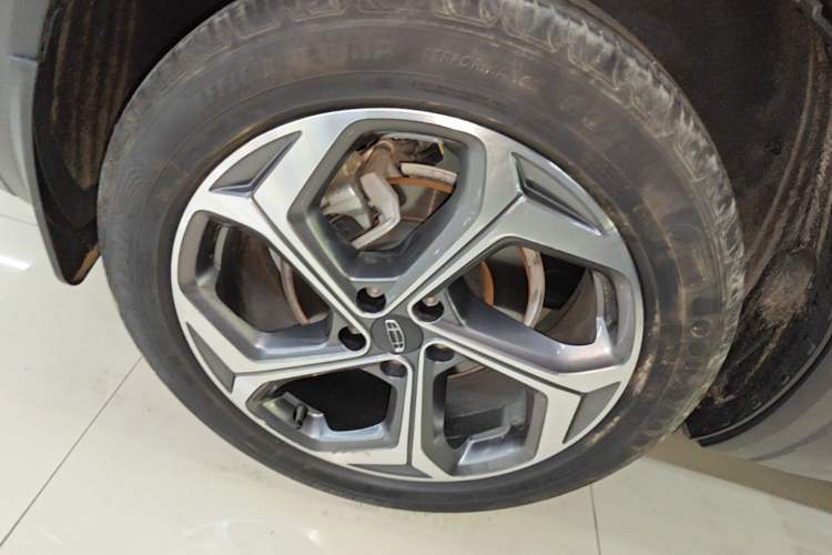 Used Geely Auto Monjaro L 2024 2.0TD High-Power Automatic Two-Wheel Drive Yunqi Version Exterior 5