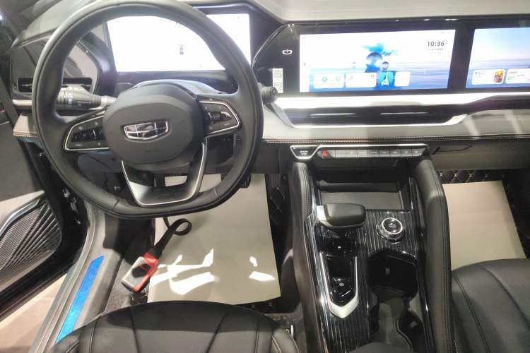 Used Geely Auto Monjaro L 2024 2.0TD DCT EVO Two-Wheel Drive Long-Range Version Gear Lever