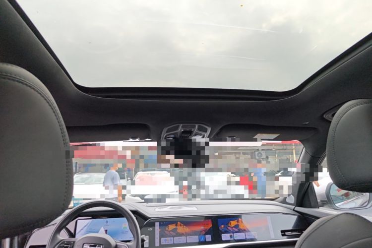 Used Geely Auto Monjaro L 2024 2.0TD High-Power Automatic Two-Wheel Drive Skyline Edition Headliner
