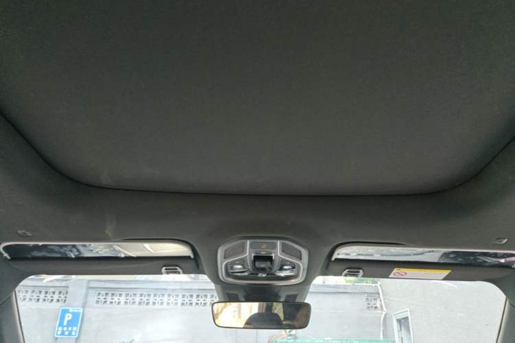 Used Geely Auto Monjaro L 2024 2.0TD DCT EVO Two-Wheel Drive Long-Range Version Headliner