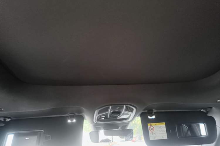 Used Geely Auto Monjaro L 2024 2.0TD High-Power Automatic Two-Wheel Drive Skyline Edition Headliner