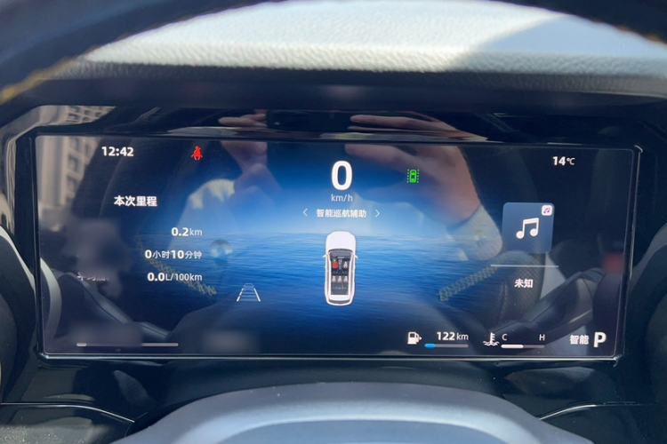 Used Geely Auto Monjaro L 2024 2.0TD High-Power Automatic Two-Wheel Drive Skyline Edition Instrument Cluster
