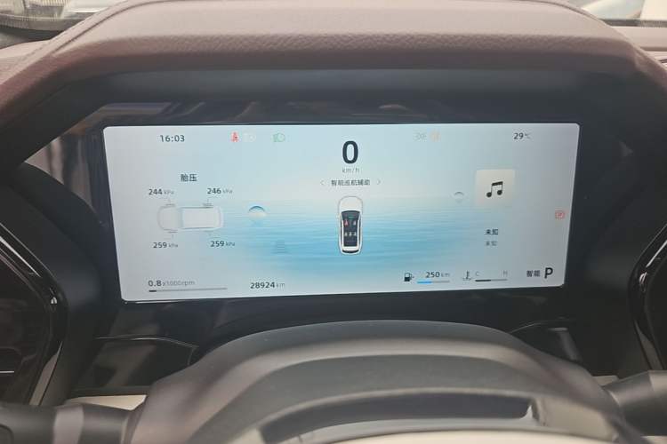 Used Geely Auto Monjaro L 2024 2.0TD High-Power Automatic Two-Wheel Drive Yunqi Version Instrument Cluster