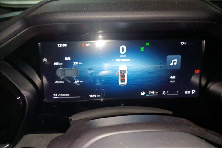 Used Geely Auto Monjaro L 2024 2.0TD High-Power Automatic Two-Wheel Drive Skyline Edition Instrument Cluster