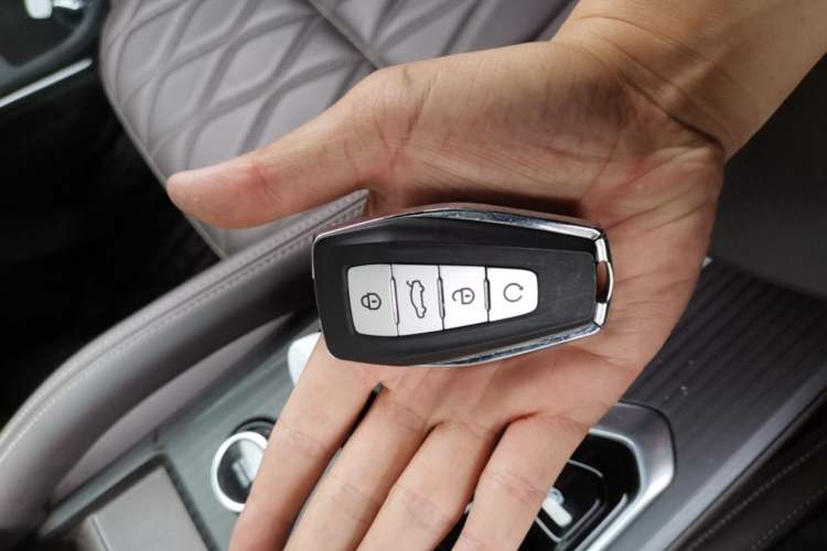 Used Geely Auto Monjaro L 2024 2.0TD High-Power Automatic Two-Wheel Drive Yunqi Version Interior 1