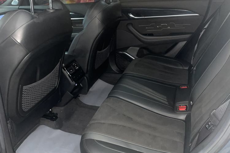 Used Geely Auto Monjaro L 2024 2.0TD High-Power Automatic Two-Wheel Drive Skyline Edition Interior 2