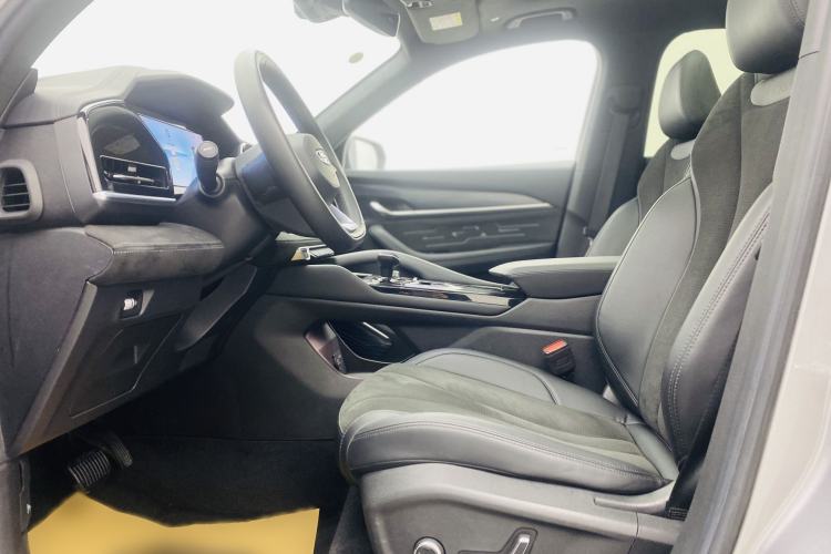 Used Geely Auto Monjaro L 2024 2.0TD High-Power Automatic Two-Wheel Drive Skyline Edition Interior 2