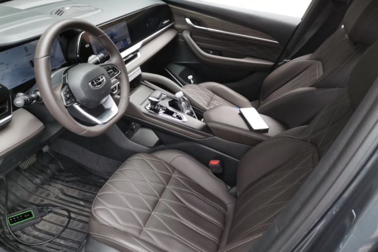 Used Geely Auto Monjaro L 2024 2.0TD High-Power Automatic Two-Wheel Drive Yunqi Version Interior 2