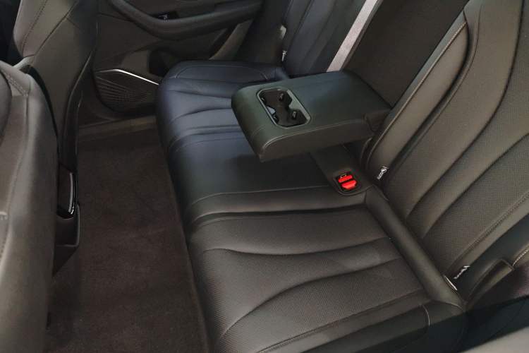 Used Geely Auto Monjaro L 2024 2.0TD DCT EVO Two-Wheel Drive Long-Range Version Interior 4