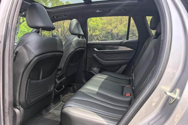 Used Geely Auto Monjaro L 2024 2.0TD DCT EVO Two-Wheel Drive Long-Range Version Interior 4