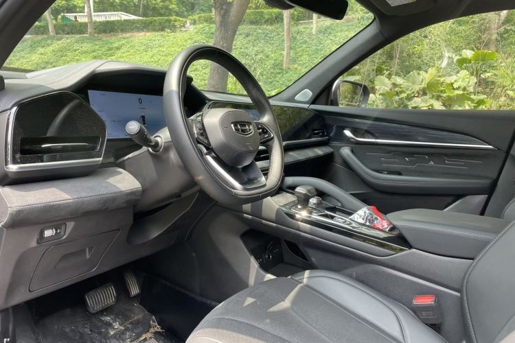 Used Geely Auto Monjaro L 2024 2.0TD High-Power Automatic Two-Wheel Drive Skyline Edition Interior 4