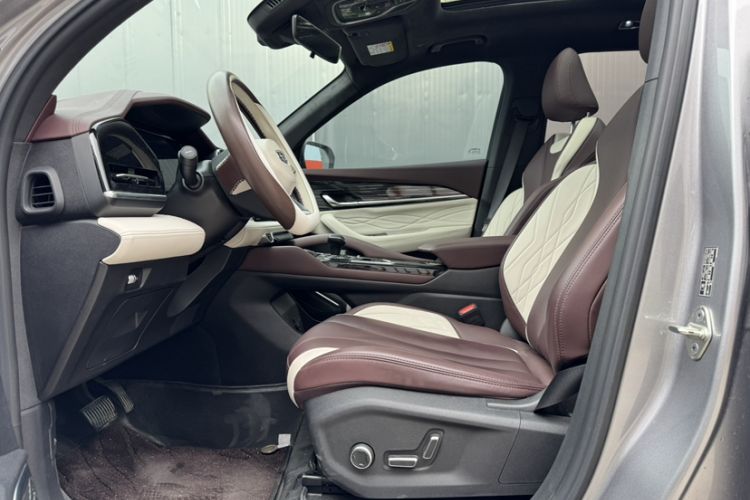 Used Geely Auto Monjaro L 2024 2.0TD High-Power Automatic Two-Wheel Drive Yunqi Version Interior 5