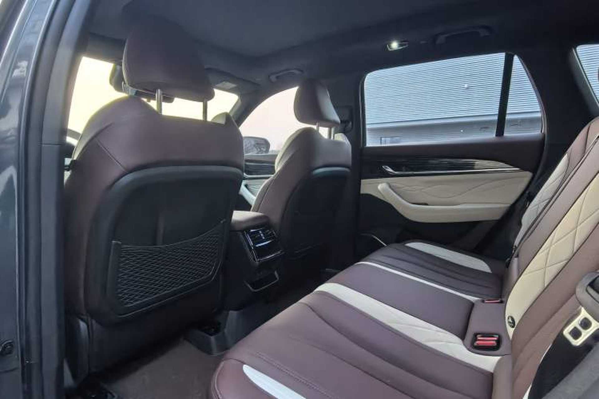 Used Geely Auto Monjaro L 2024 2.0TD High-Power Automatic Two-Wheel Drive Yunqi Version Interior 5