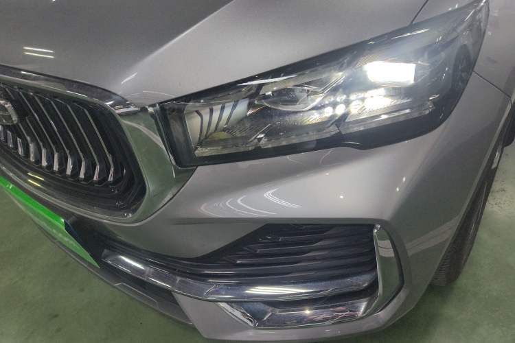 Used Geely Auto Monjaro L 2024 2.0TD High-Power Automatic Two-Wheel Drive Yunqi Version Left Front Headlight