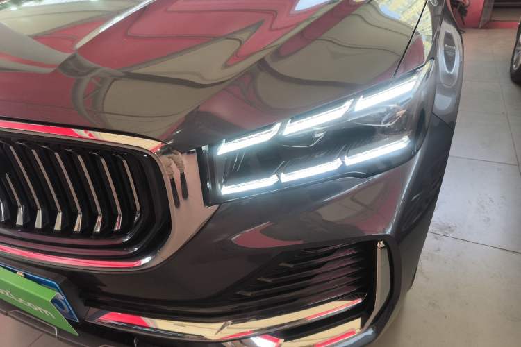 Used Geely Auto Monjaro L 2024 2.0TD High-Power Automatic Two-Wheel Drive Yunqi Version Left Front Headlight