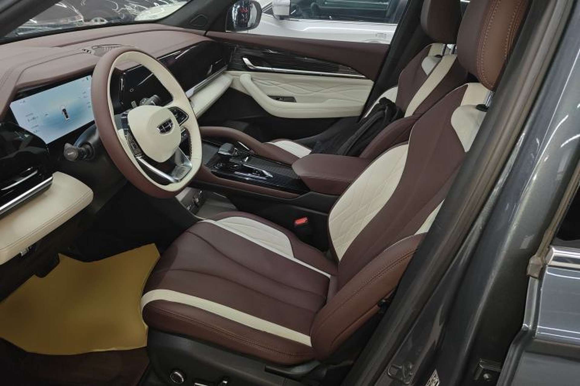 Used Geely Auto Monjaro L 2024 2.0TD High-Power Automatic Two-Wheel Drive Yunqi Version Left Front Seat