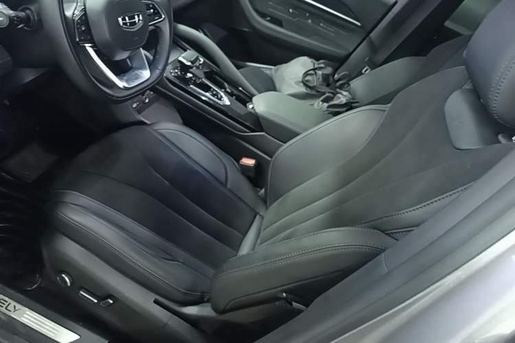 Used Geely Auto Monjaro L 2024 2.0TD High-Power Automatic Two-Wheel Drive Skyline Edition Left Front Seat