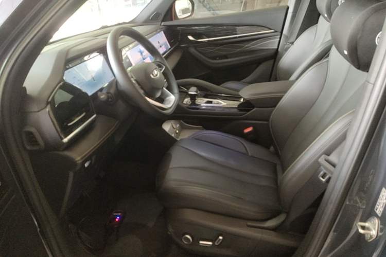 Used Geely Auto Monjaro L 2024 2.0TD DCT EVO Two-Wheel Drive Long-Range Version Left Front Seat
