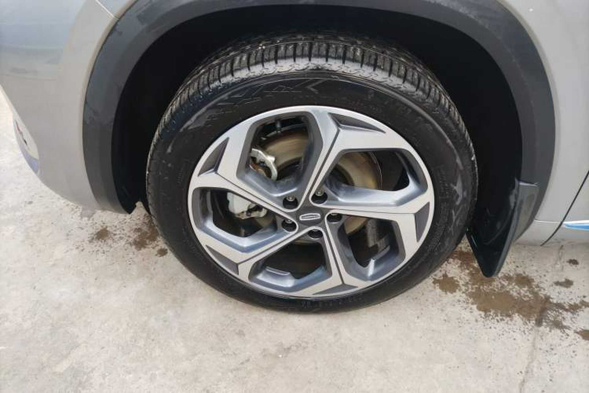 Used Geely Auto Monjaro L 2024 2.0TD DCT EVO Two-Wheel Drive Long-Range Version Left Front Wheel Hub