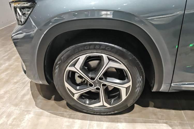 Used Geely Auto Monjaro L 2024 2.0TD DCT EVO Two-Wheel Drive Long-Range Version Left Front Wheel Hub