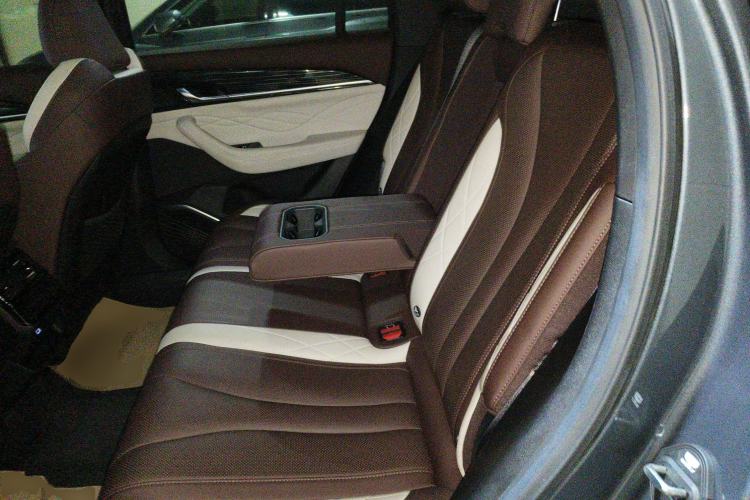 Used Geely Auto Monjaro L 2024 2.0TD High-Power Automatic Two-Wheel Drive Yunqi Version Left Rear Seat