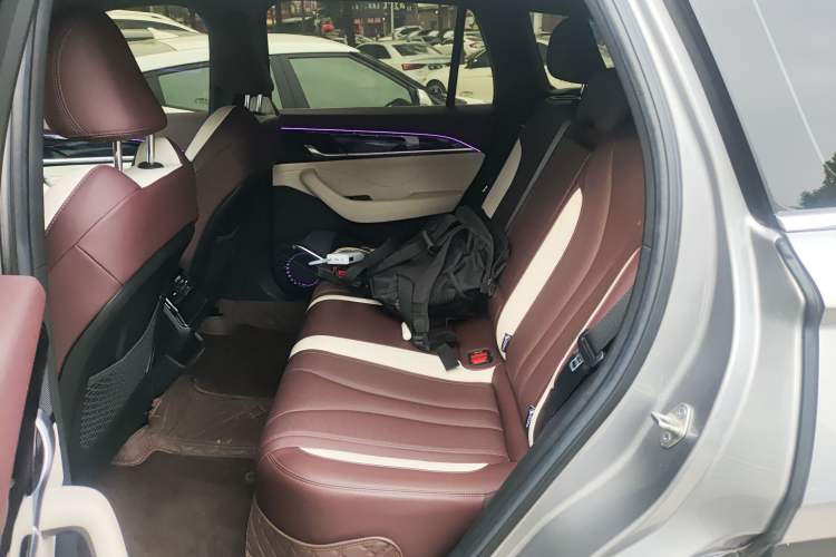 Used Geely Auto Monjaro L 2024 2.0TD High-Power Automatic Two-Wheel Drive Yunqi Version Left Rear Seat