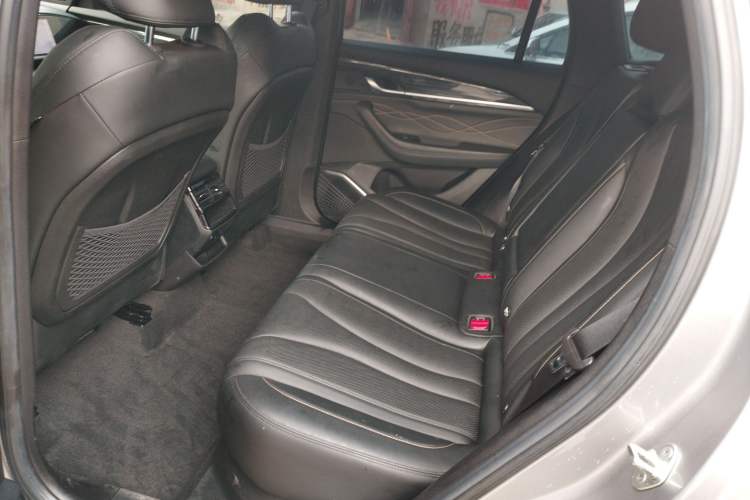 Used Geely Auto Monjaro L 2024 2.0TD DCT EVO Two-Wheel Drive Long-Range Version Left Rear Seat