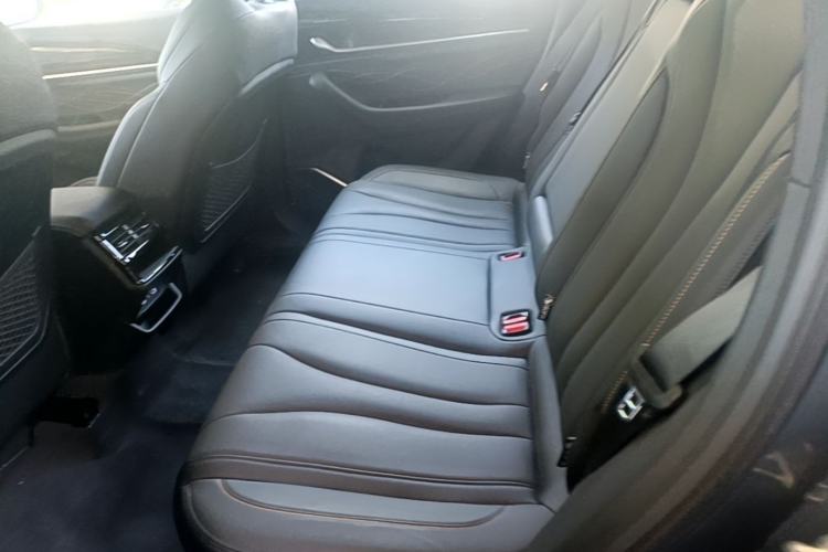Used Geely Auto Monjaro L 2024 2.0TD DCT EVO Two-Wheel Drive Long-Range Version Left Rear Seat