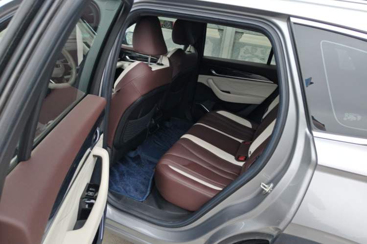 Used Geely Auto Monjaro L 2024 2.0TD High-Power Automatic Two-Wheel Drive Yunqi Version Left Rear Seat