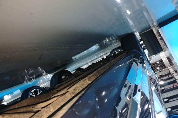 Used Geely Auto Monjaro L 2024 2.0TD DCT EVO Two-Wheel Drive Long-Range Version Left Side Sill