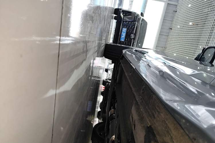 Used Geely Auto Monjaro L 2024 2.0TD High-Power Automatic Two-Wheel Drive Skyline Edition Left Side Sill
