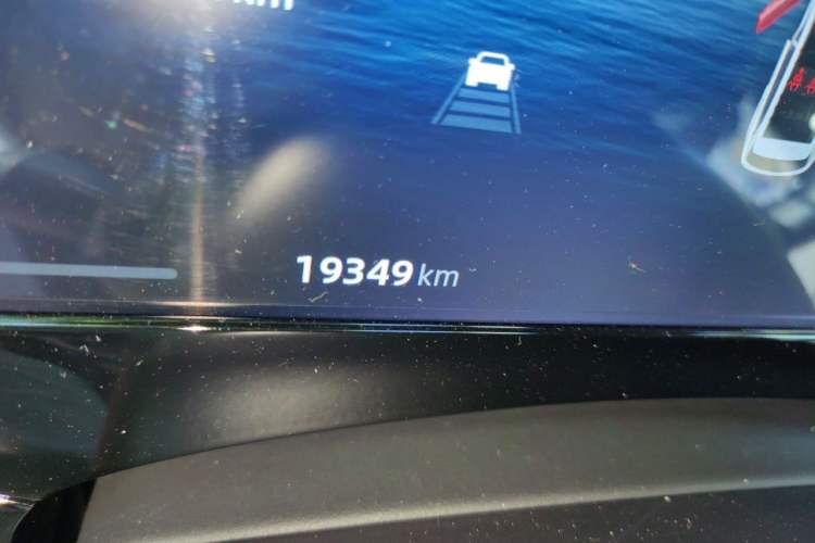 Used Geely Auto Monjaro L 2024 2.0TD DCT EVO Two-Wheel-Drive Luxury Version Odometer Close Up