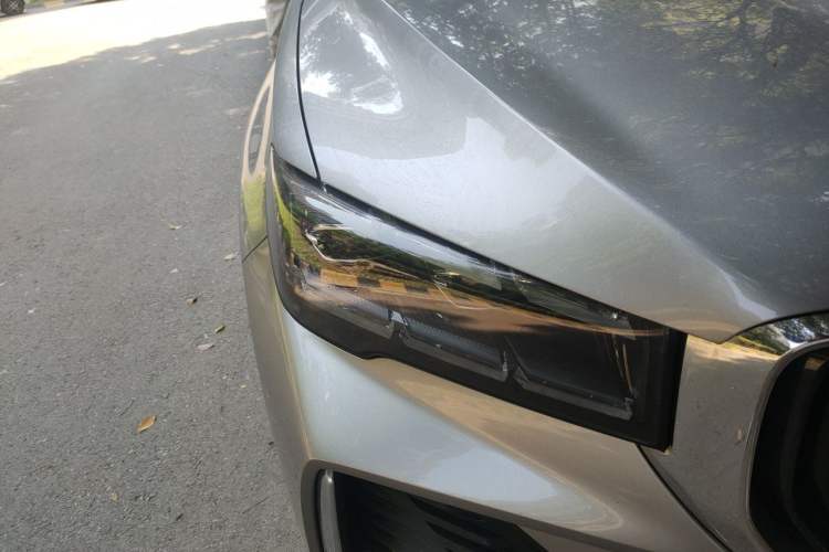 Used Geely Auto Monjaro L 2024 2.0TD High-Power Automatic Two-Wheel Drive Skyline Edition Right Front Headlight