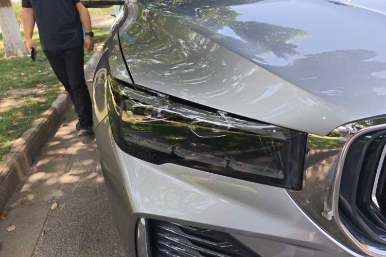 Used Geely Auto Monjaro L 2024 2.0TD DCT EVO Two-Wheel Drive Long-Range Version Right Front Headlight