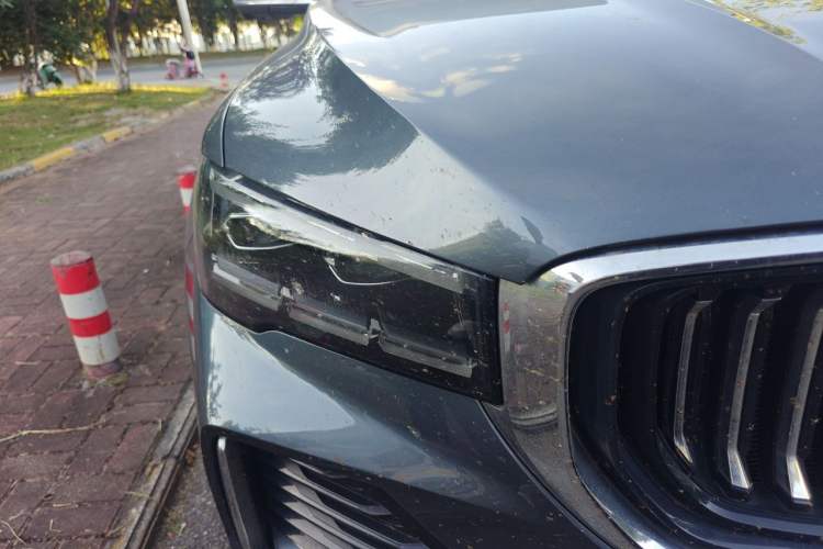 Used Geely Auto Monjaro L 2024 2.0TD High-Power Automatic Two-Wheel Drive Skyline Edition Right Front Headlight