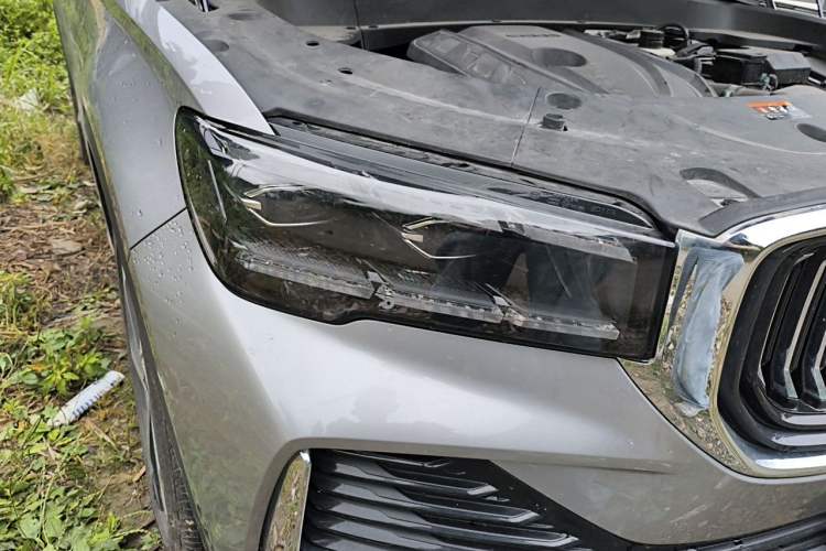 Used Geely Auto Monjaro L 2024 2.0TD High-Power Automatic Two-Wheel Drive Yunqi Version Right Front Headlight