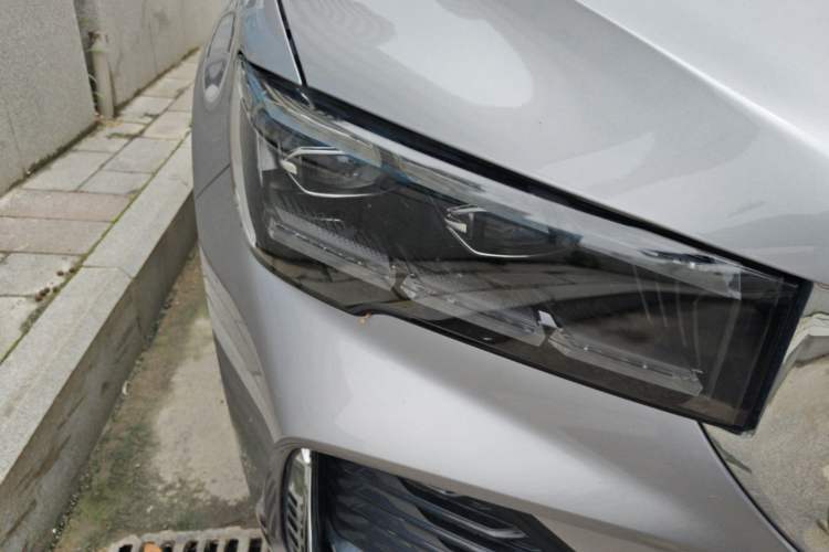 Used Geely Auto Monjaro L 2024 2.0TD High-Power Automatic Two-Wheel Drive Yunqi Version Right Front Headlight