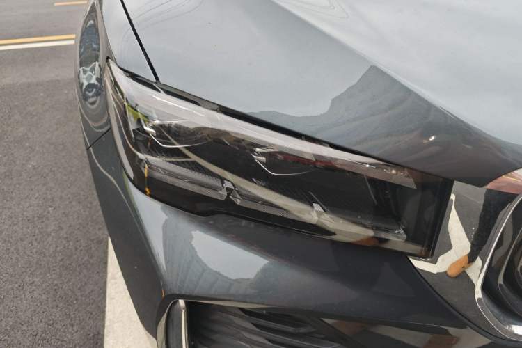 Used Geely Auto Monjaro L 2024 2.0TD High-Power Automatic Two-Wheel Drive Yunqi Version Right Front Headlight
