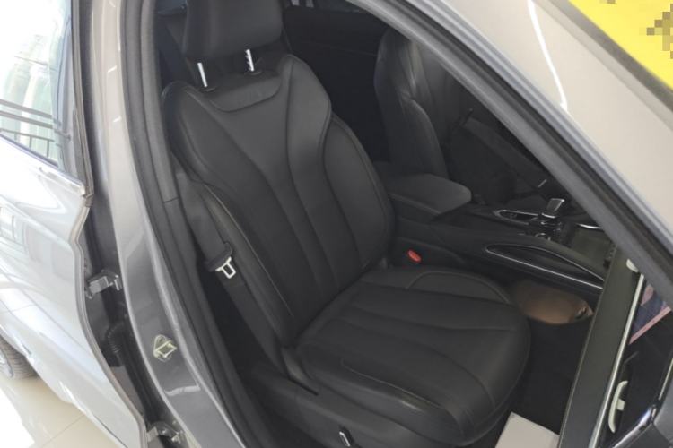 Used Geely Auto Monjaro L 2024 2.0TD DCT EVO Two-Wheel Drive Long-Range Version Right Front Seat