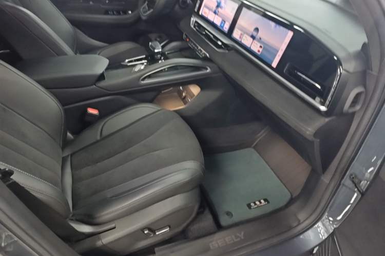 Used Geely Auto Monjaro L 2024 2.0TD High-Power Automatic Two-Wheel Drive Skyline Edition Right Front Seat