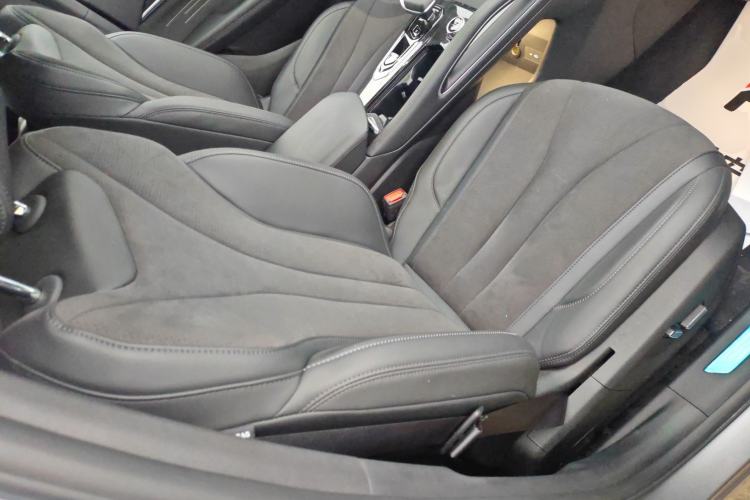 Used Geely Auto Monjaro L 2024 2.0TD High-Power Automatic Two-Wheel Drive Skyline Edition Right Front Seat