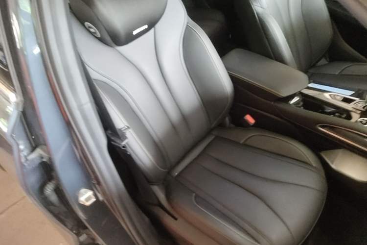 Used Geely Auto Monjaro L 2024 2.0TD DCT EVO Two-Wheel Drive Long-Range Version Right Front Seat