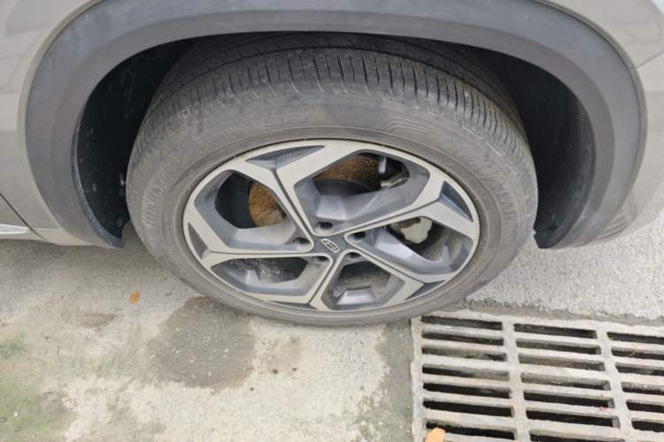 Used Geely Auto Monjaro L 2024 2.0TD High-Power Automatic Two-Wheel Drive Yunqi Version Right Front Wheel Hub