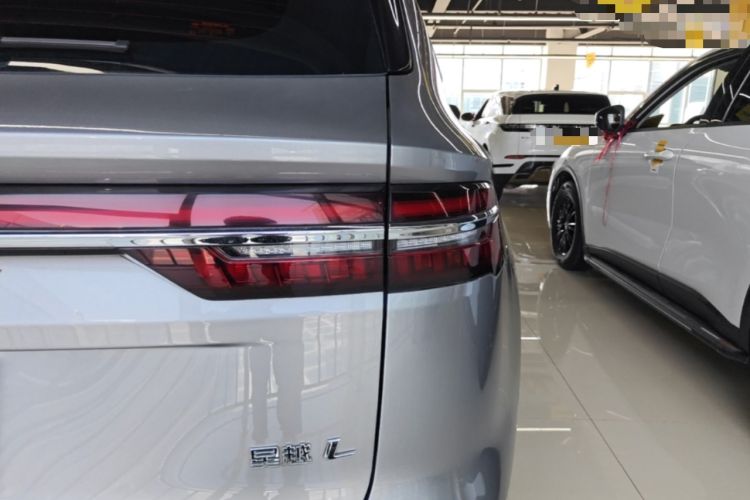 Used Geely Auto Monjaro L 2024 2.0TD DCT EVO Two-Wheel Drive Long-Range Version Right Rear Taillight
