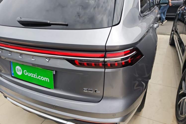 Used Geely Auto Monjaro L 2024 2.0TD High-Power Automatic Two-Wheel Drive Skyline Edition Right Rear Taillight